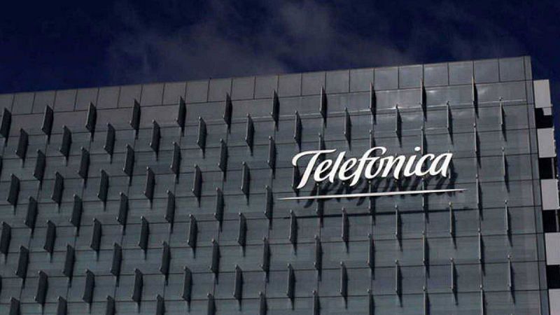 Telefónica firma un plan de bajas que afecta a más de 4.500 empleados en 2019