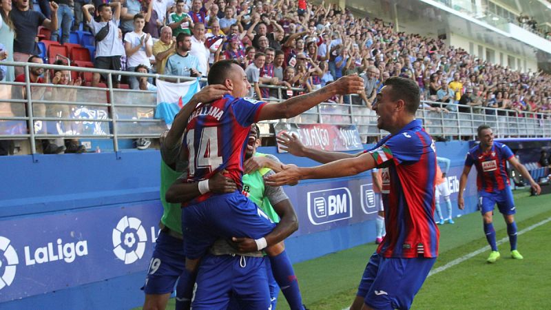 El Eibar zarandea al Celta en un inicio del segundo tiempo de locos