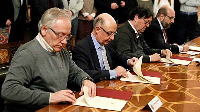 Las mañanas de RNE con Íñigo Alfonso - El aumento salarial de los funcionarios está en el aire - Escuchar ahora