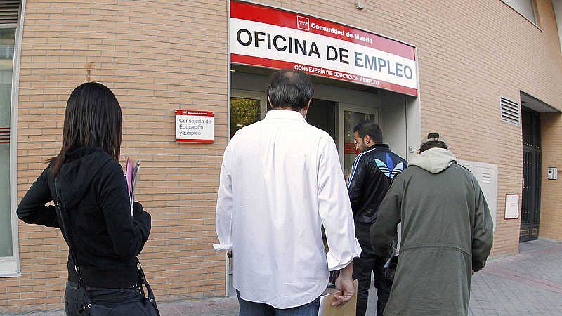 La creación de empleo se estanca, con el menor aumento de afiliados en septiembre desde 2013