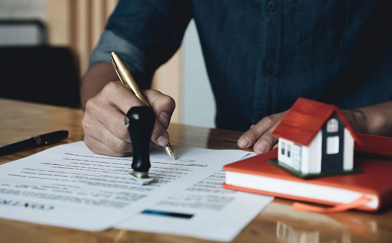 Las hipotecas para vivienda aumentan un 13,1 % en julio, según el INE