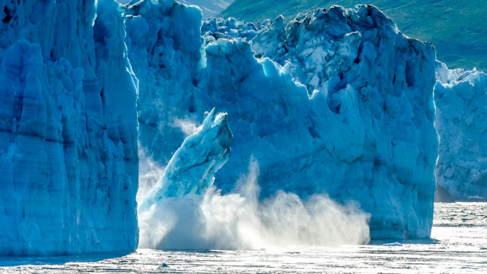 La mañana - Un iceberg de 1.500 kilómetros cuadrados se desprende en la Antártida