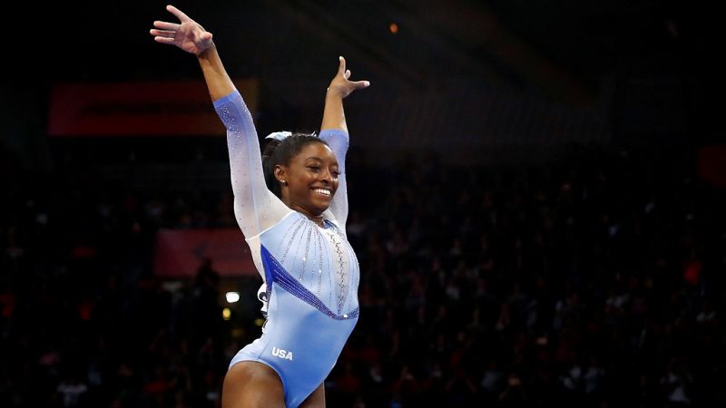 Simone Biles asombra en el Mundial con su "The Biles II", novedoso salto en suelo