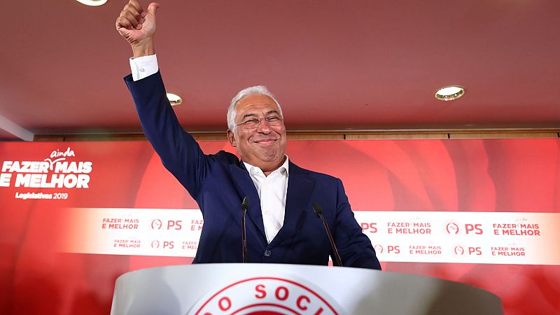 El socialista António Costa gana sin mayoría absoluta y la ultraderecha entra por primera vez en el Parlamento