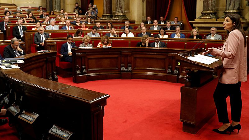 Cs aprovecha la moción contra Torra para cargar contra el PSOE, y el resto de partidos le acusa de "electoralismo"