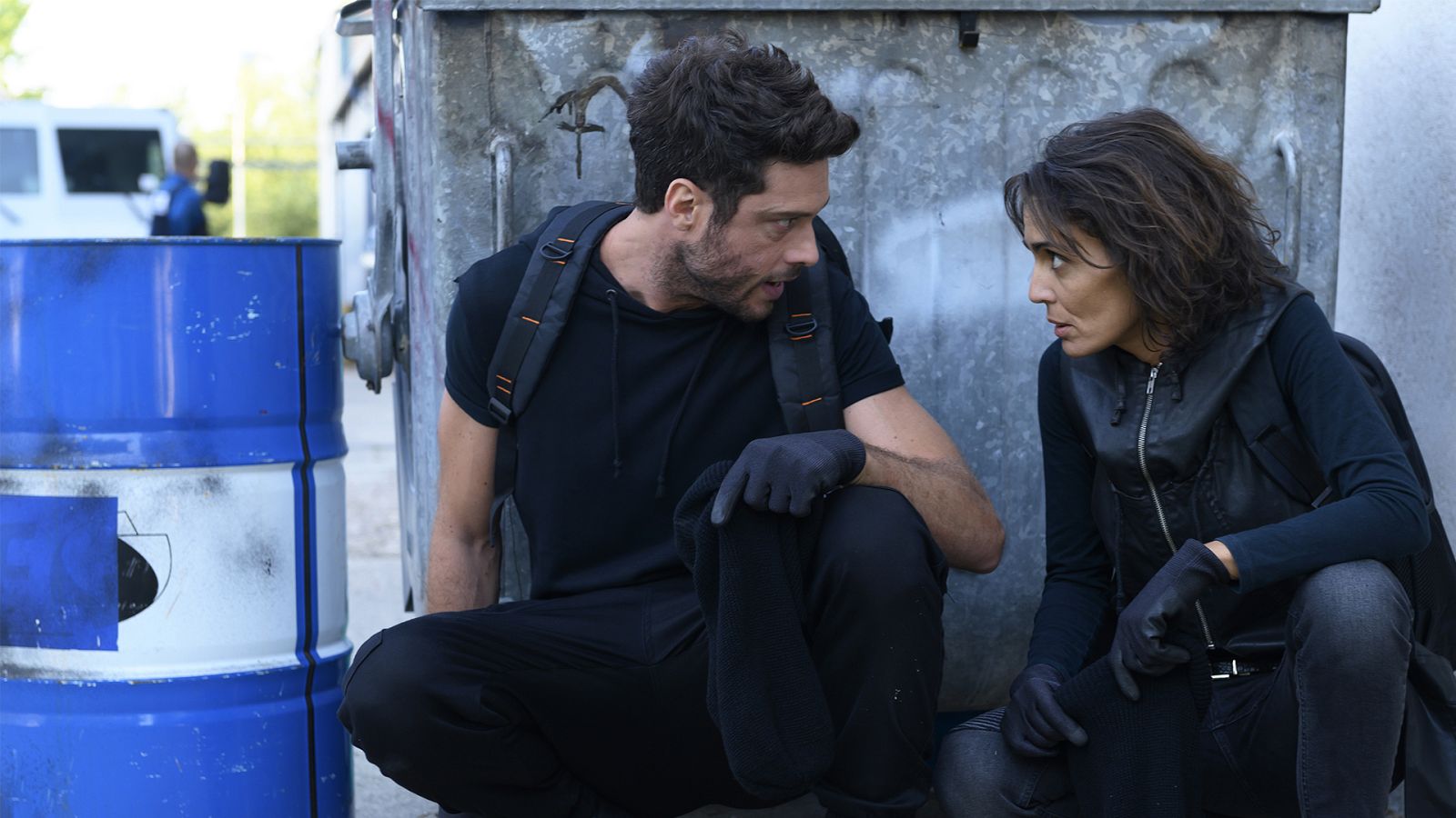 Making of Capítulo 611: Así se grabó la secuencia del furgón blindado en 'Servir y Proteger'