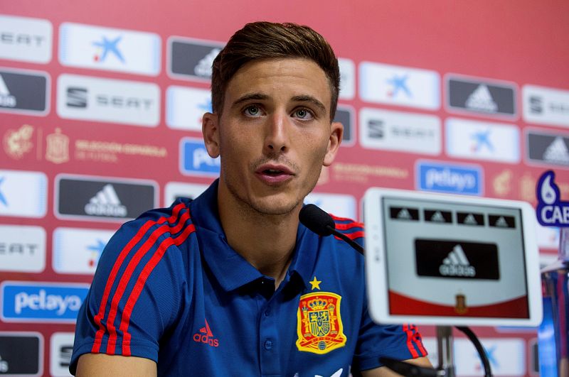 Pau Torres en su primer día con la selección: "Es el sueño de cualquier niño"