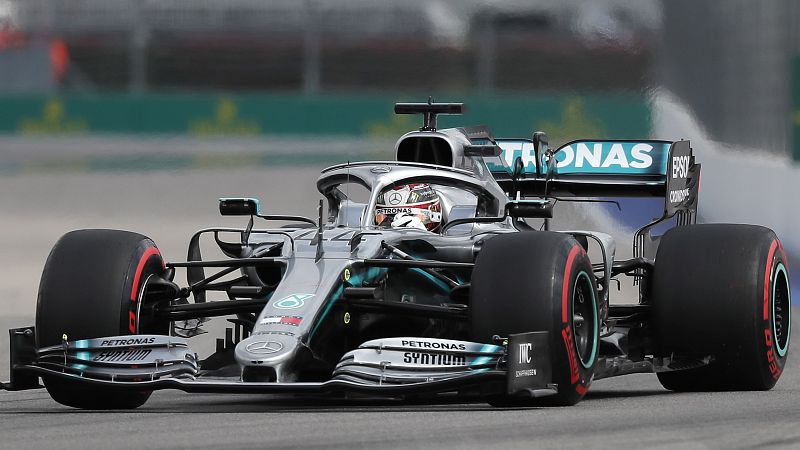 Suzuka recibe a un Hamilton 'lanzado' pendidente del tifón Hagibis