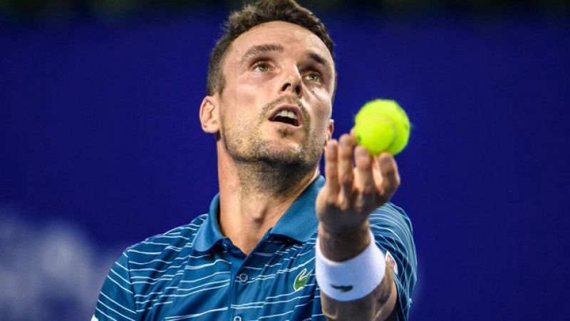 Bautista cae con Berrettini en Shanghái y se aleja de las Finales ATP