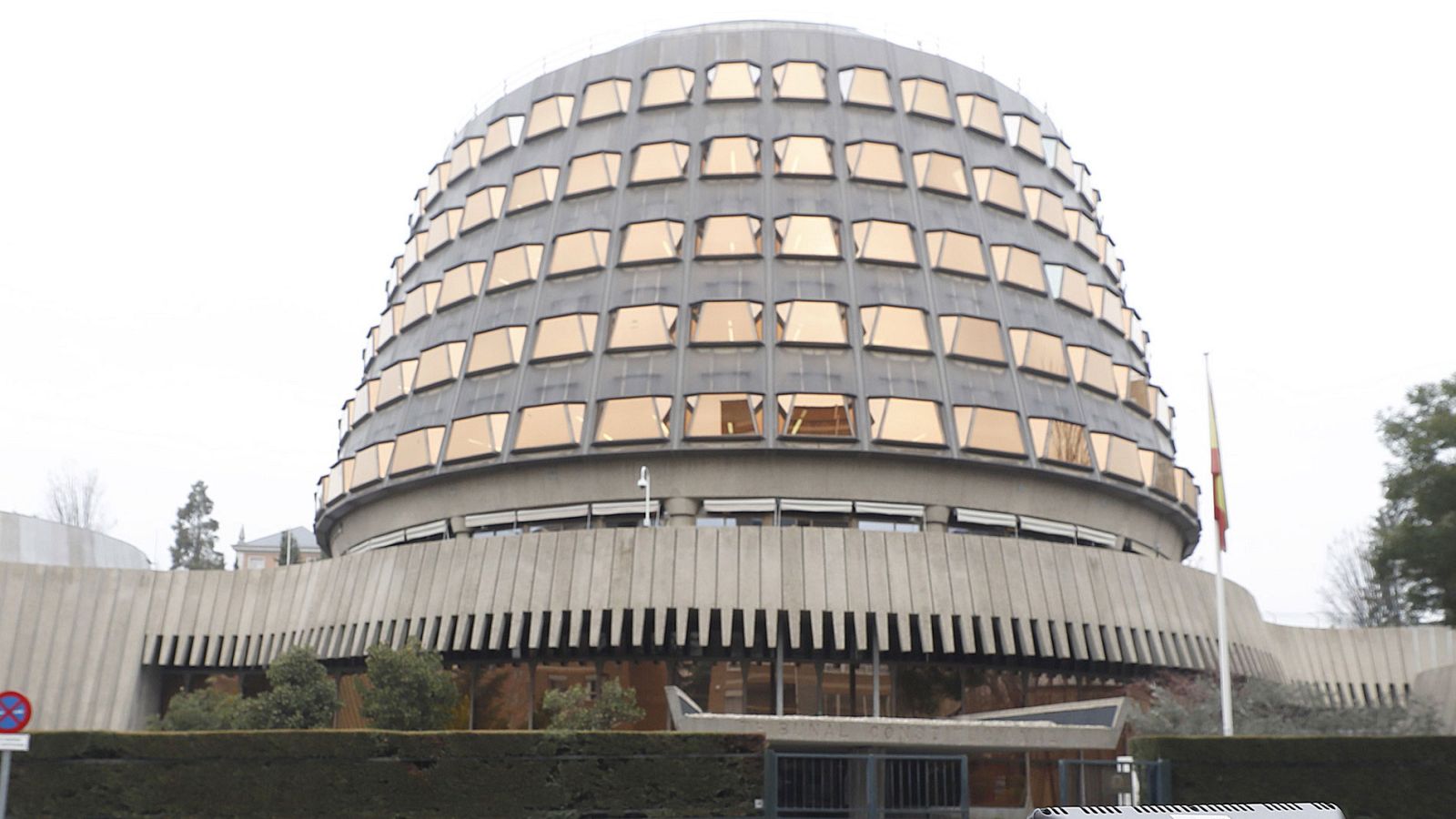 El catedrático de Derecho Constitucional, Carlos Vidal, ve "muy complicado" que el TC admita el recurso de la familia Franco