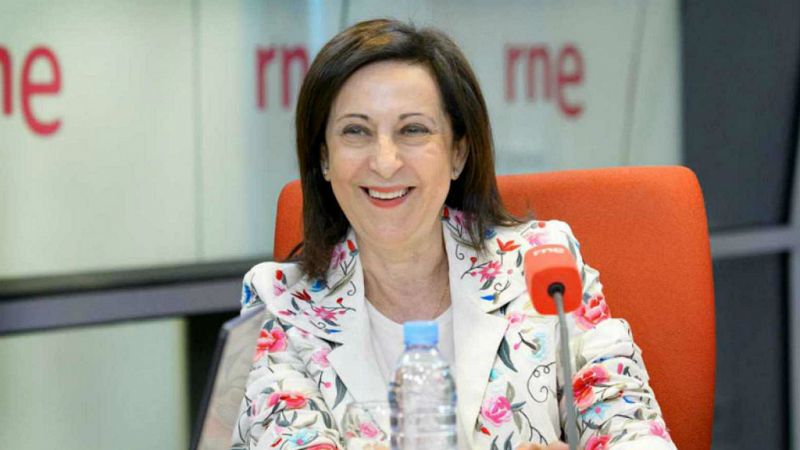 Robles: "Los llamamientos a la desobediencia civil son inaceptables. Las sentencias se recurren si no se comparten"