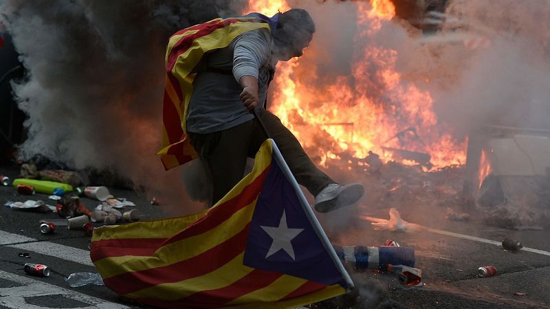 Fomento cifra en más de 7,3 millones de euros los daños en transporte e infraestructuras por las protestas en Cataluña