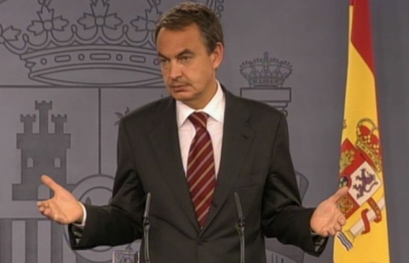 Zapatero: "Algunos querrían intervenir todo el rato en empresas privadas, este Gobierno no"