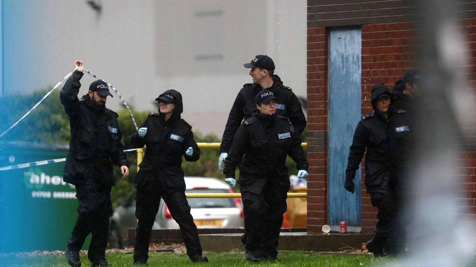 Cuatro detenidos en relación con los 39 cadáveres en un camión frigorífico en Reino Unido