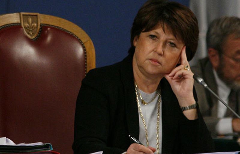 Aubry superó en 102 votos a Royal en la votación por el liderazgo socialista francés