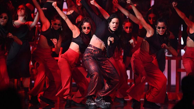 De Rosalía a Becky G: ¿cuál ha sido la mejor actuación de los MTV?