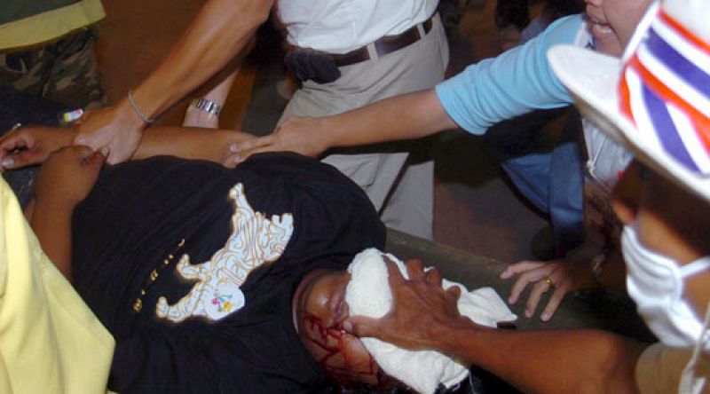 Una decena de heridos en ataques con granadas en los aeropuertos de Bangkok