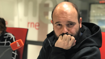 Por tres razones - Niño de Elche: "Bolivia tiene muchos contrastes" - Escuchar ahora