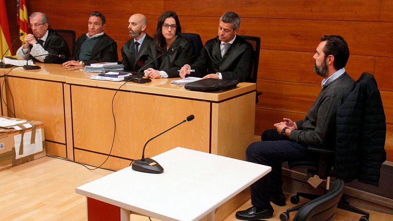 La jueza devuelve al jurado el veredicto del crimen de la viuda de la CAM