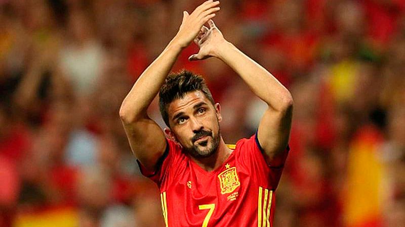 Adiós a Villa, adiós al máximo goleador de La Roja que dejó huella en sus equipos