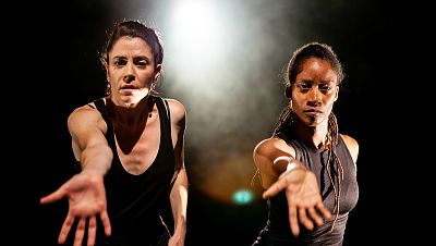 La sala - Un estreno de la compañía Marco Vargas & Chloé Brûlé en el Teatro Central de Sevilla - 17/11/19 - escuchar ahora