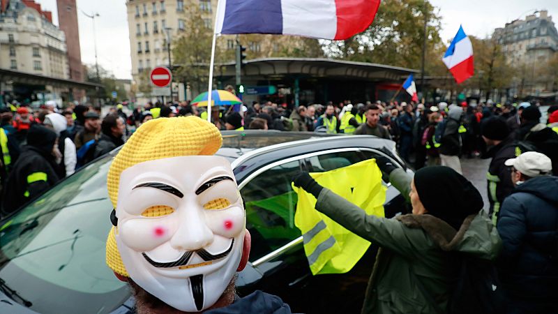 'Chalecos amarillos': el grito de la calle que torció el brazo a Macron cumple un año