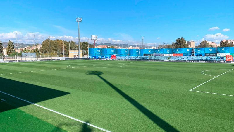 Las futbolistas, en huelga indefinida para pedir un "convenio femenino ya"