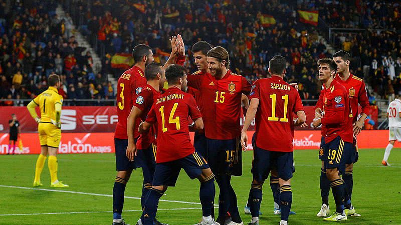 El relevo generacional protagoniza el España 7-0 Malta