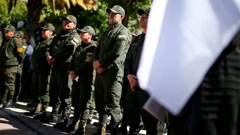 Criticas al decreto boliviano que exime a las fuerzas del orden de la responsabilidad penal por las muertes