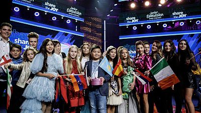 Melani deslumbra con su voz en la Ceremonia de inauguracin de Eurovisin Junior