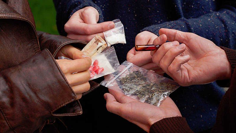El consumo de cocaína entre estudiantes, en "mínimos históricos",  pero sube el del cannabis por los 'e-cigarrillos'