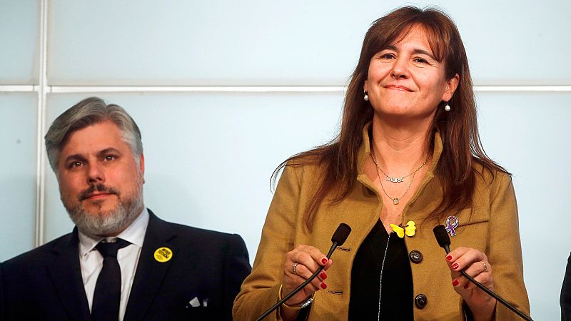 JxCat exige a Sánchez diálogo "entre gobiernos" con un "mediador internacional" y sin excluir a Puigdemont