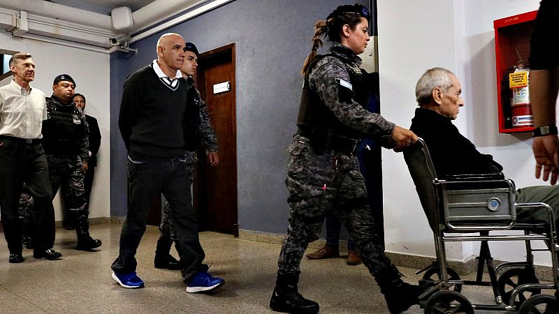 Dos sacerdotes son condenados en Argentina a más de 40 años por violar a menores en un instituto para sordos