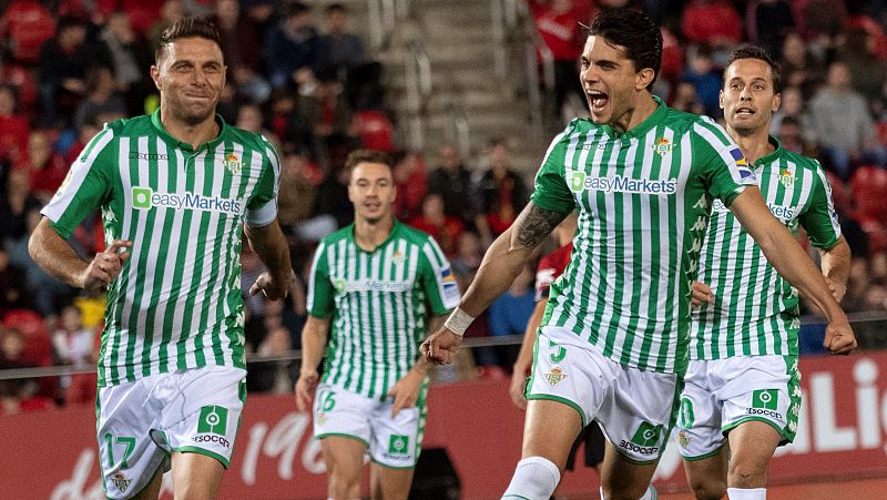 El Betis confirma su mejoría venciendo en Mallorca