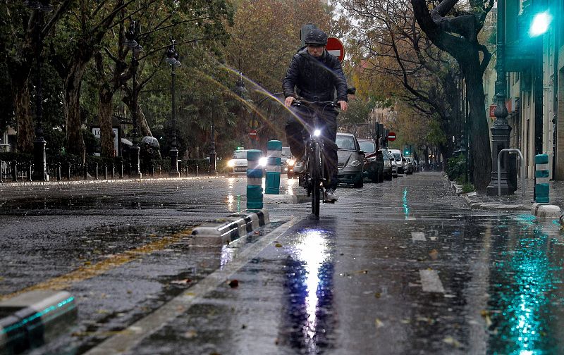 Catorce provincias en alerta amarilla por lluvia, nieve y oleaje
