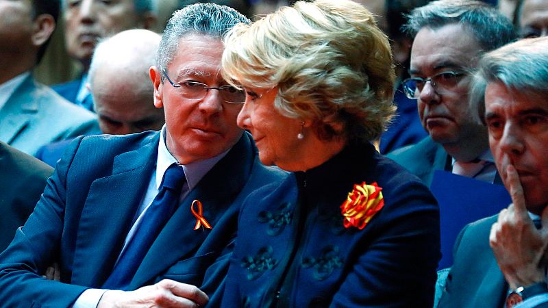 Aguirre sugiere al PP ofrecer sus votos a Sánchez para que el gobierno no dependa de "independentistas" y "bolivarianos"