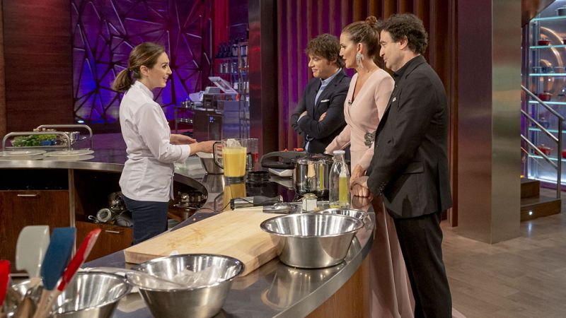 ¡Tú decides!: ¿El rosario de Tamara Falcó o el desnudo de Yolanda Ramos?