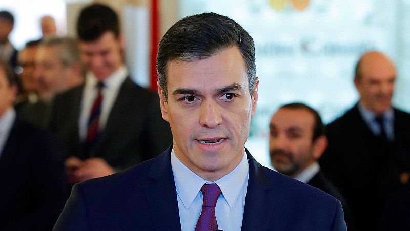 Pedro Sánchez reivindica un "pacto entre diferentes" para superar el actual bloqueo político