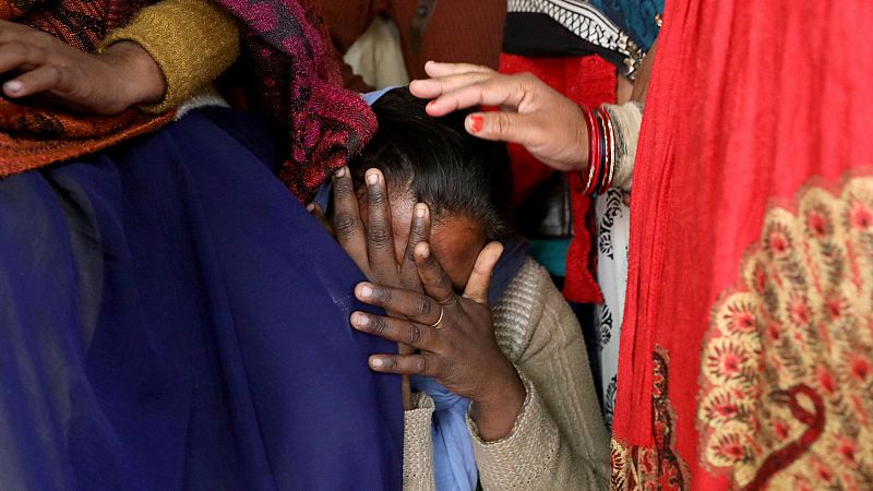 Muere en la India una víctima de violación que fue quemada cuando iba a testificar