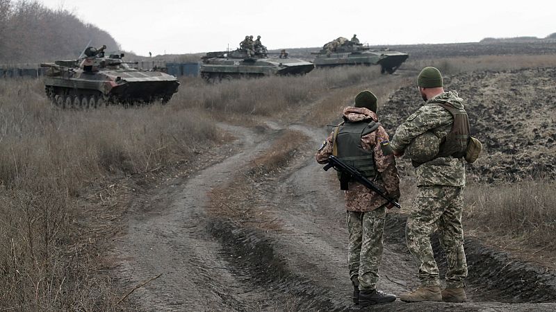 Ucrania y Rusia reanudan este lunes las negociaciones sobre el Donbás, tras más de tres años de paréntesis