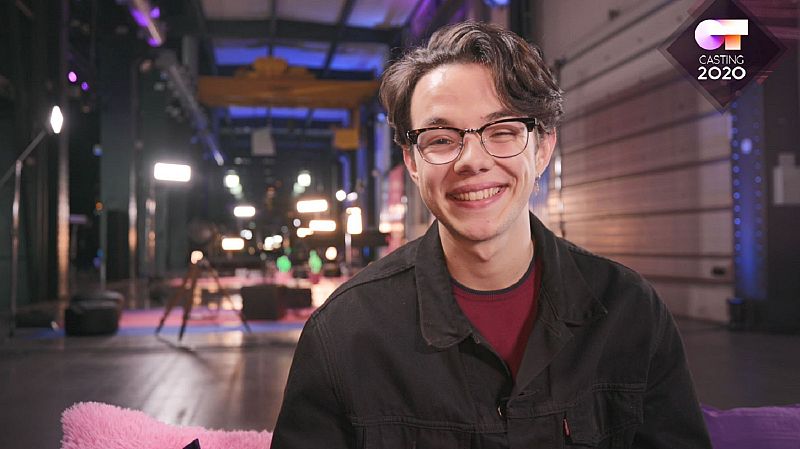 FLAVIO: "La canción que me definiría sería una que busque el placer auditivo"