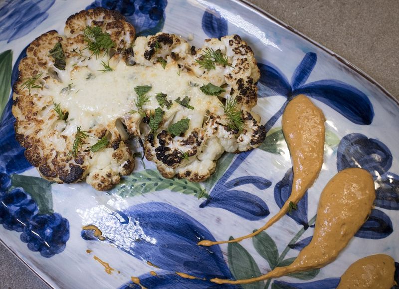 Receta de "coliflor asada con salsa de yogur" de Dani Garca