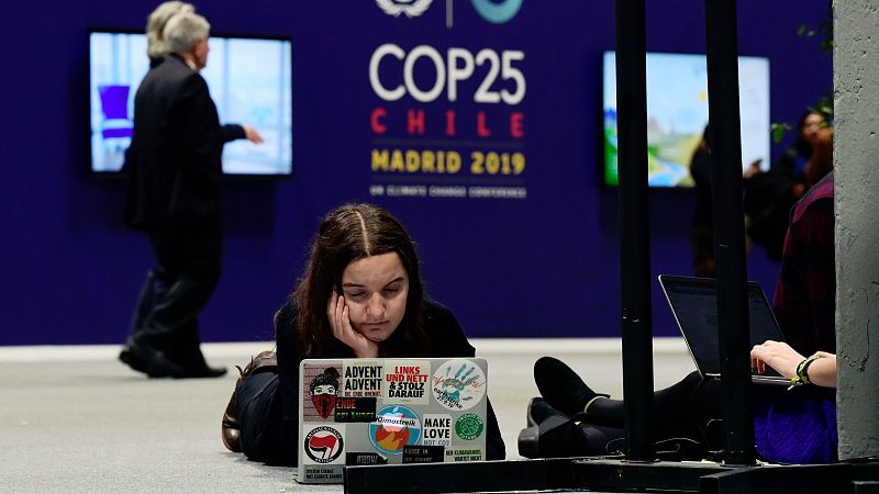 La Cumbre del Clima afronta su jornada final con negociaciones "in extremis" y una prórroga más que probable