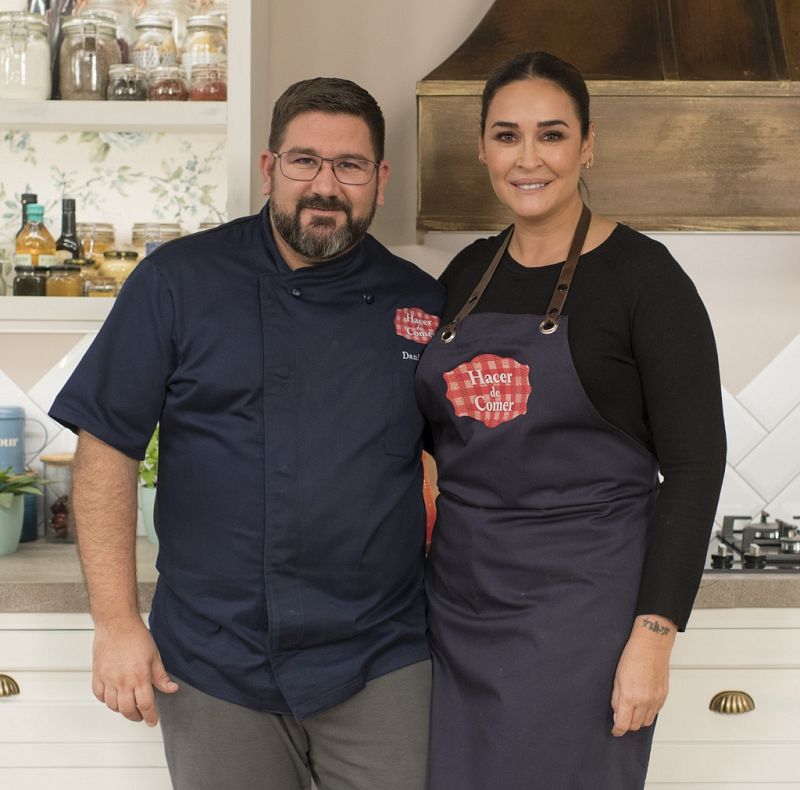 Vicky Martín Berrocal y el chef Óscar Calleja visitan "Hacer de comer"