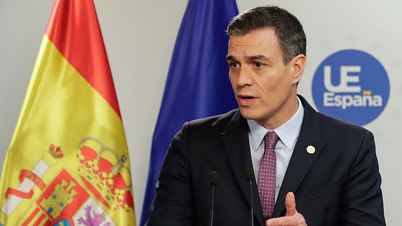 Sánchez censura que Torra reclame diálogo y critique a la vez que vaya a hablar con todos los presidentes autonómicos
