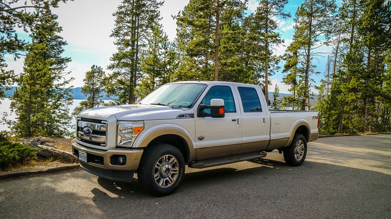 Ford llama a revisión a más de 500.000 camionetas en Norteamérica por riesgo de que sus alfombrillas se incendien