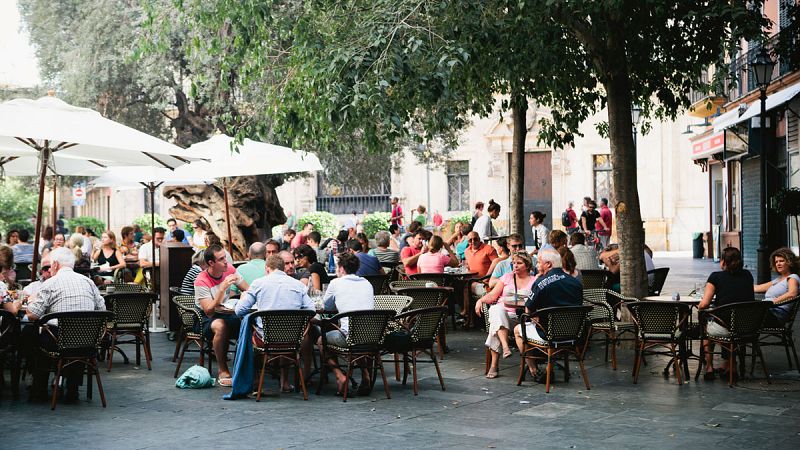 El coste laboral de las empresas lleva más de dos años al alza