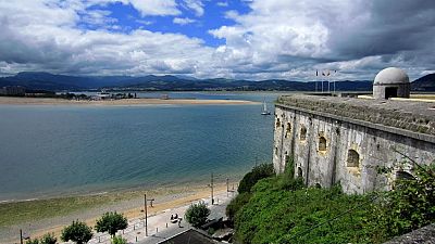 Las mañanas de RNE con Íñigo Alfonso - Encuentran un cadáver en Santoña en la zona donde desapareció una niña - Escuchar ahora