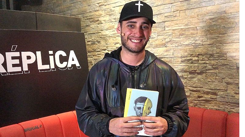 Del freestyle a la poesía: la otra cara de Blon