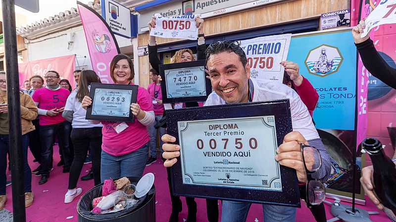 El tercer premio de la Lotería de Navidad, el 750, un número 'feo' que no todos quisieron